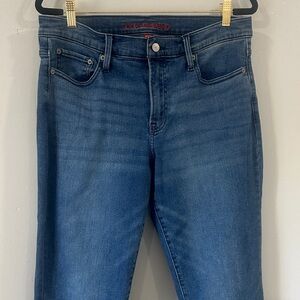 Lucky Brand Women's Blue Straight Leg Jeans size 14/32 sweet mid rise straight